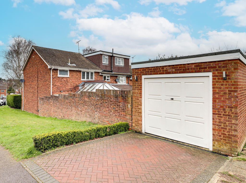 Additional image 13 of Knowle Drive, Harpenden, Hertfordshire, AL5