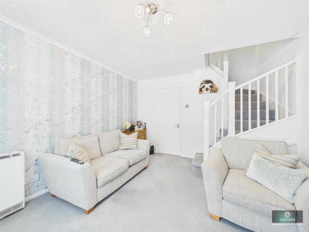 House in Redhill - View 2