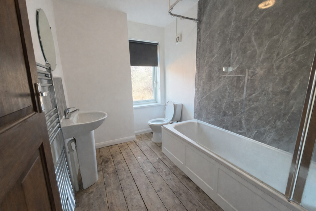 House in Birmingham - View 5