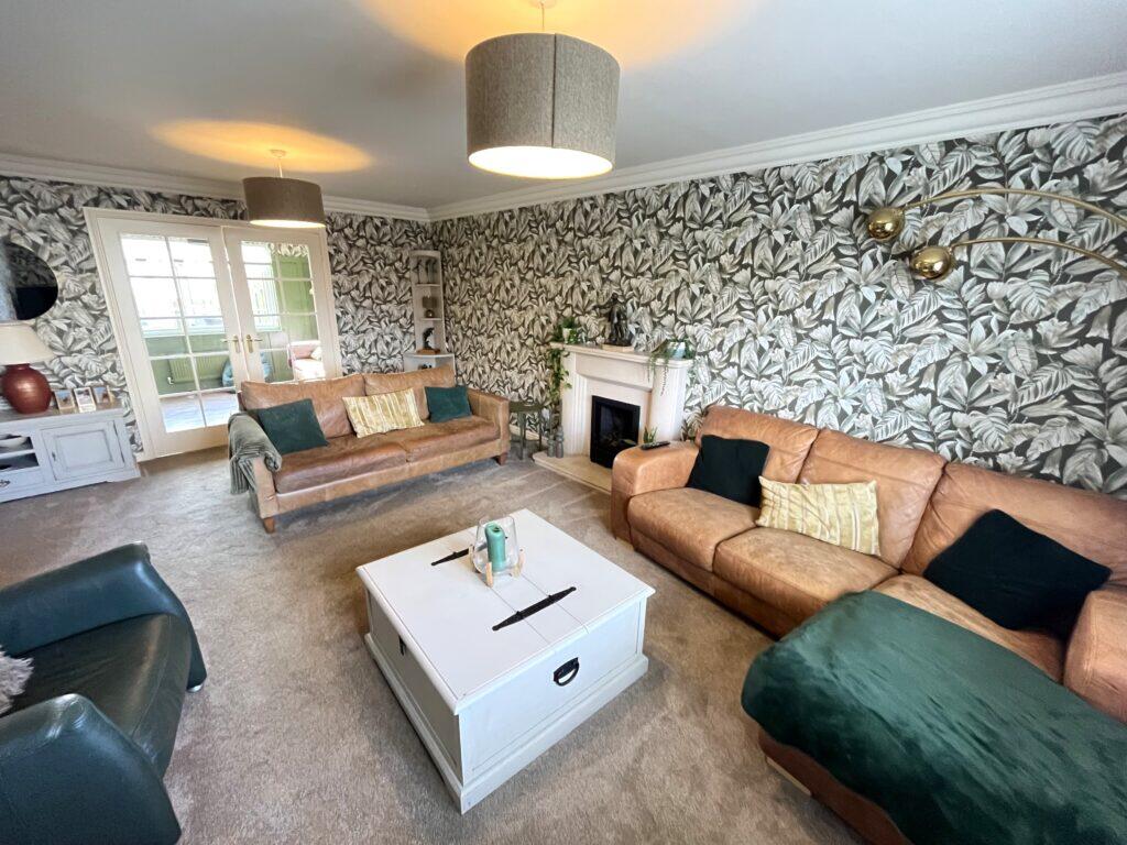 49 Paterson Gardens, Hawick, TD9 0DT photo 2