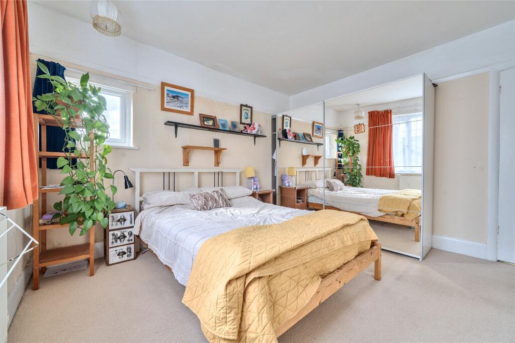 House in Bristol, Stoke Bishop - View 4