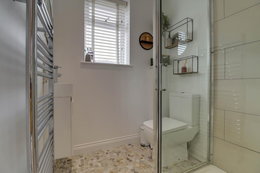 Additional image 8 of Holly Walk, Harpenden, Hertfordshire, AL5