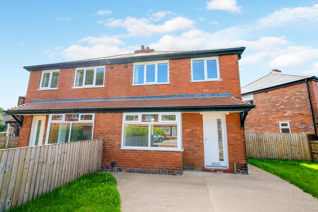 House in Bury, Greater Manchester - View 2