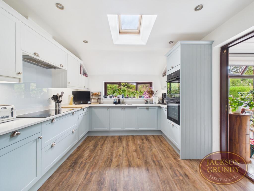 House in Northampton - View 4