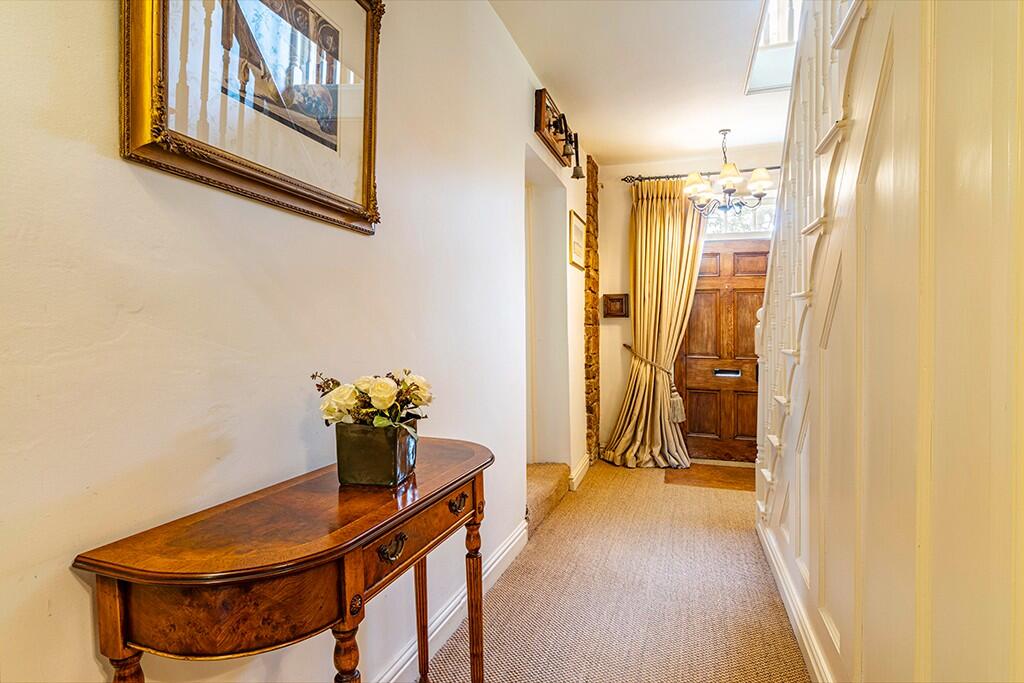 House in South Kesteven, Denton - View 4
