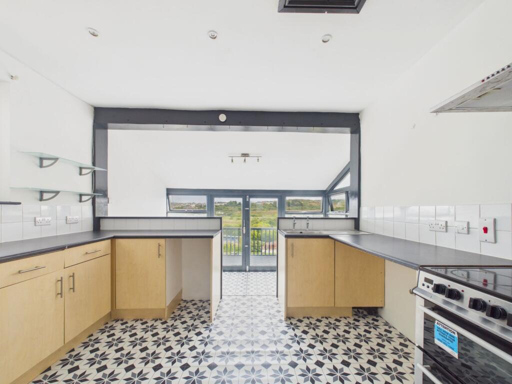 House in Swansea - View 4