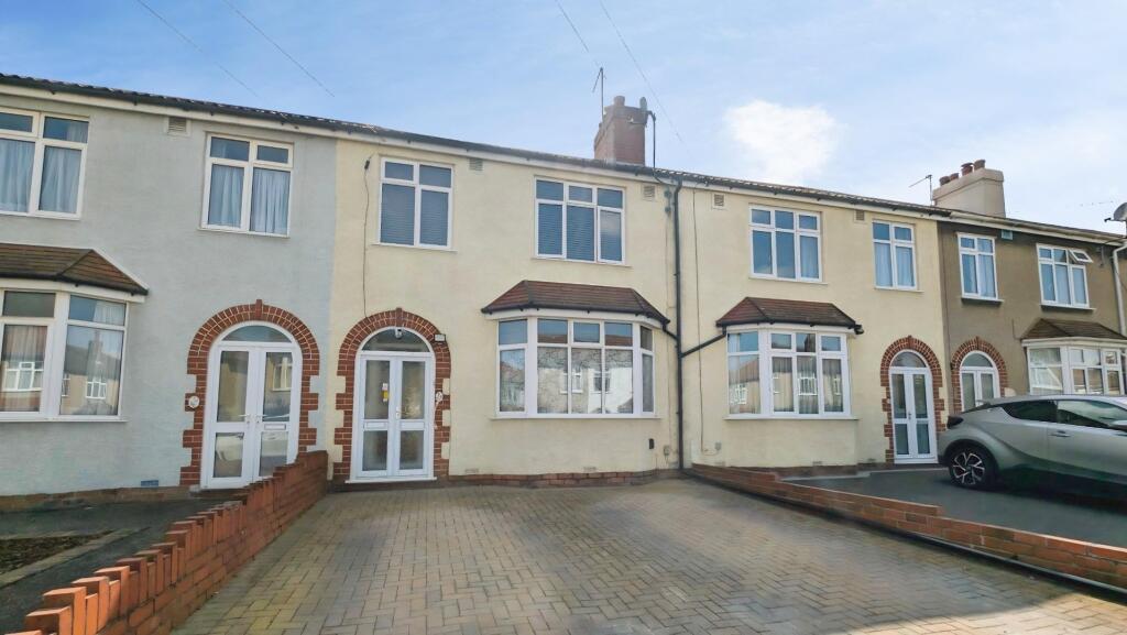 Main image of property: Chewton Close, Bristol