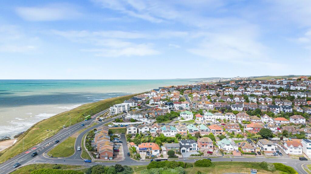 Abbotsbury Close, Saltdean, BN2 photo 4