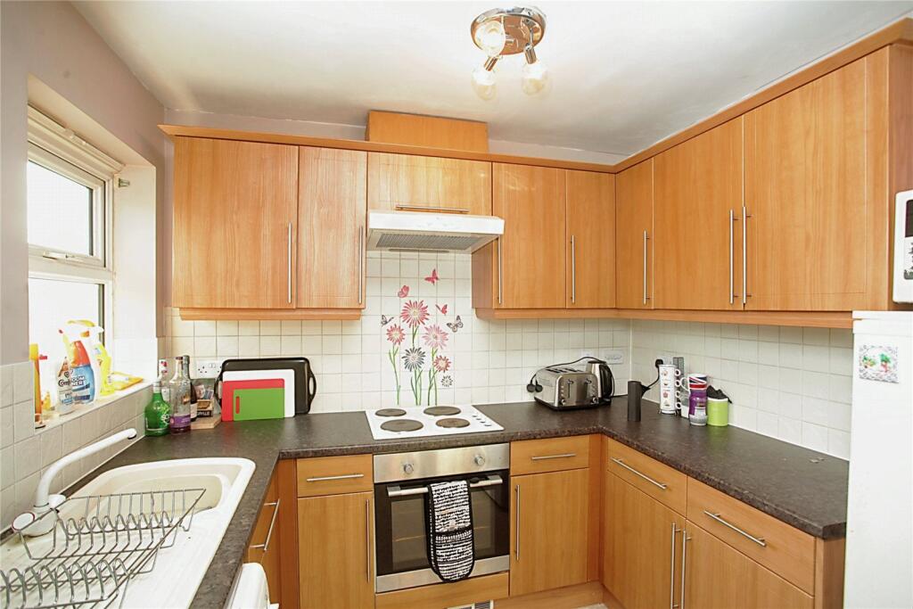 Queens Road, Nuneaton, Warwickshire, CV11 photo 3