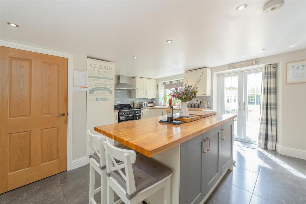 House in Galashiels - More