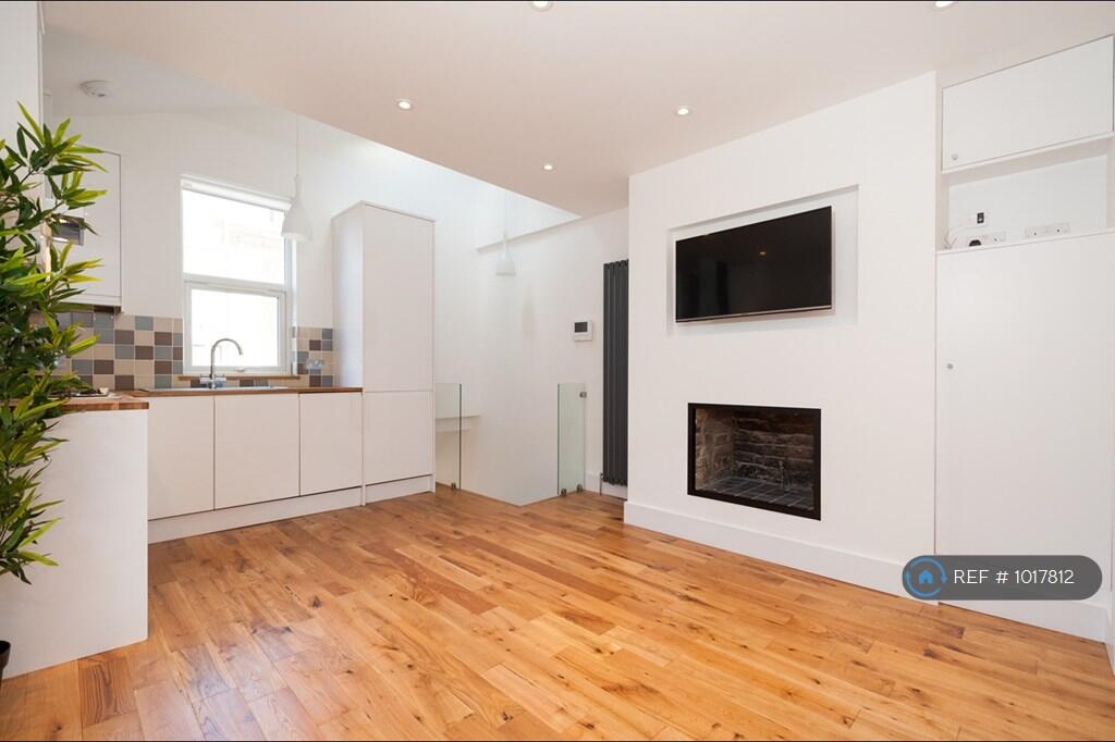 Main image of property: Bloemfontein Road, London, W12