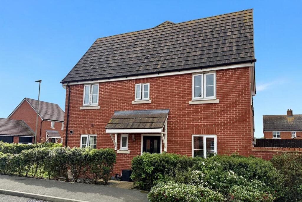 Main image of property: Narrowleaf Drive, Ringwood, BH24 3FR
