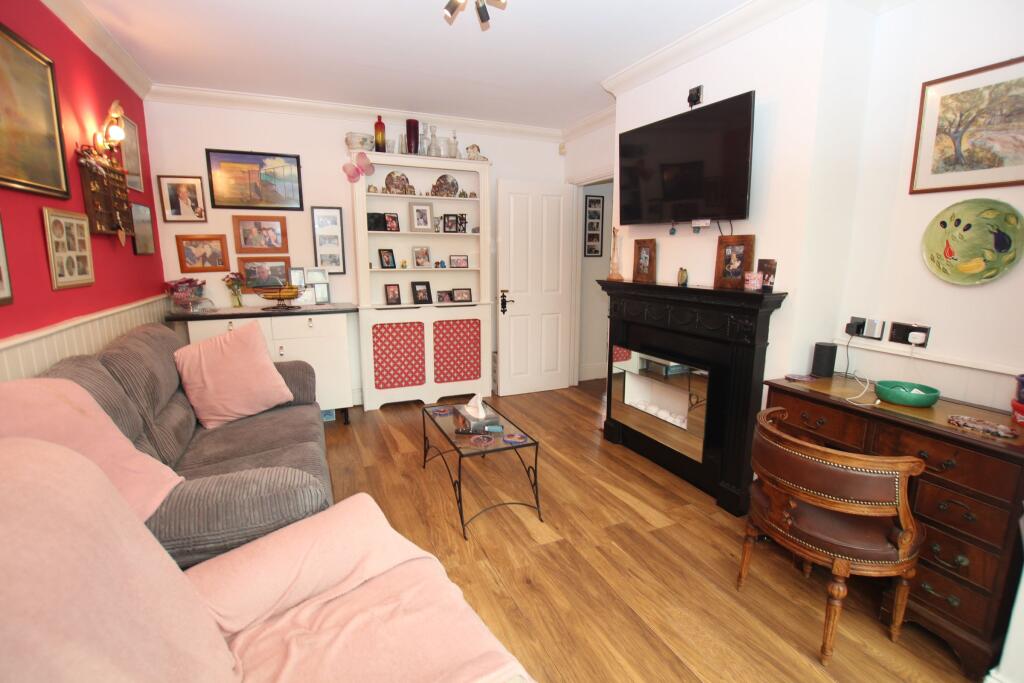St Johns Road, Clacton-on-Sea photo 4