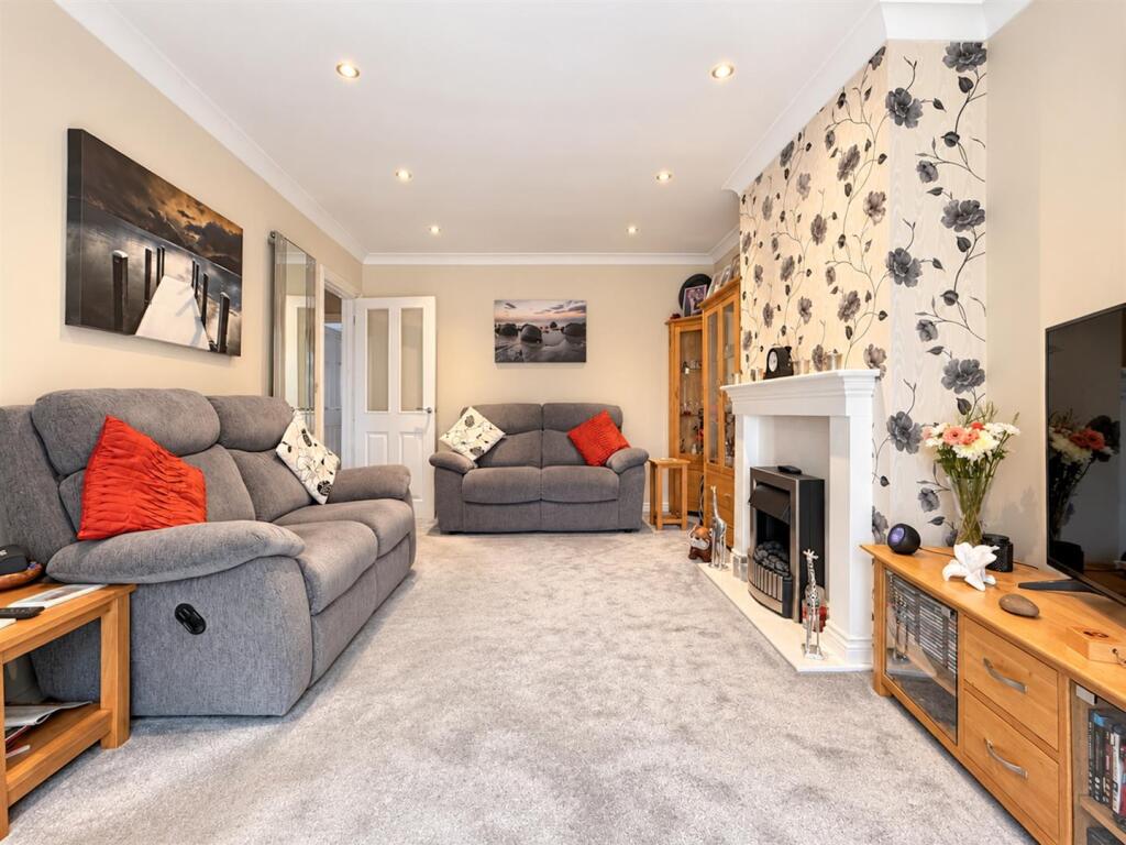 House in Portsmouth - View 5