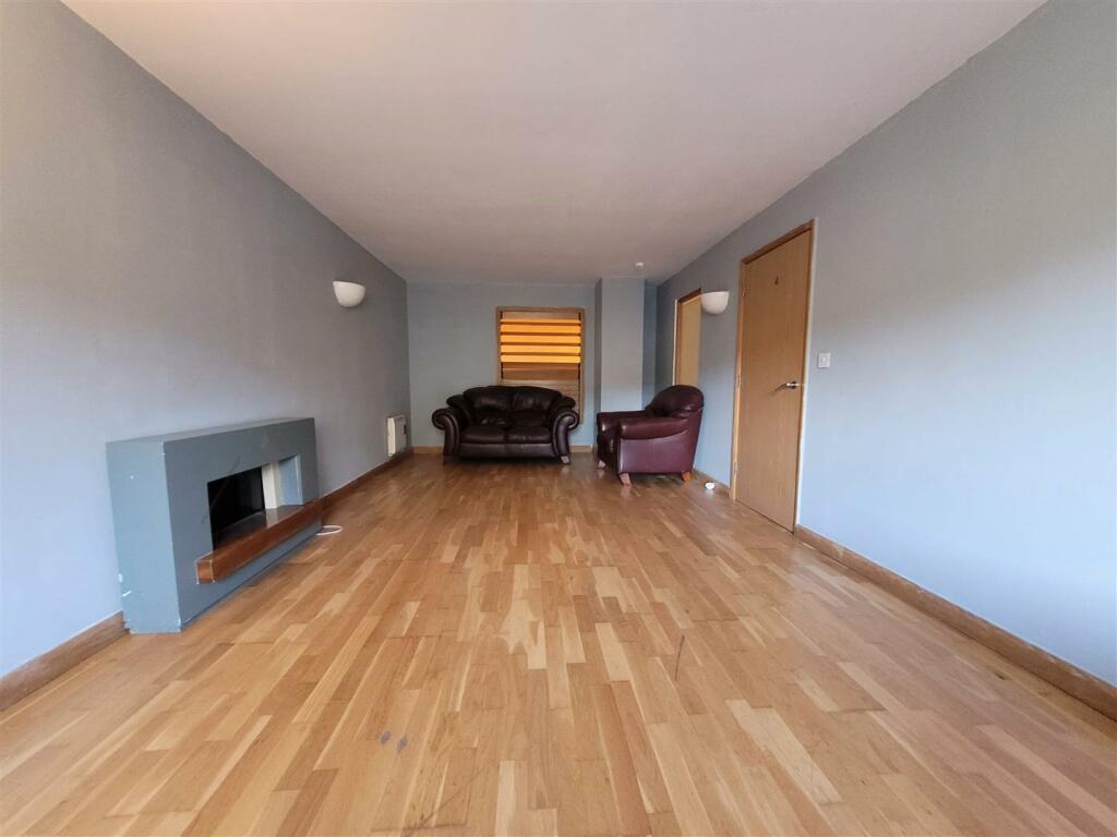 Additional image 3 of Stone Street, Bradford