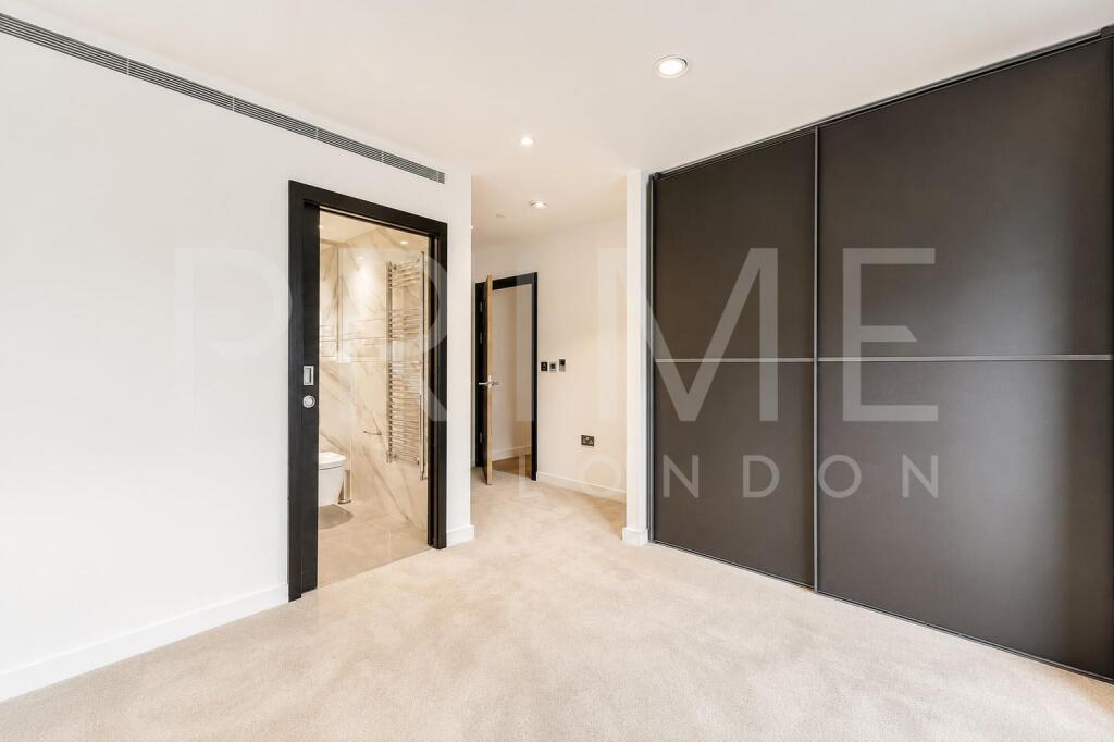 Apartment in London - View 5