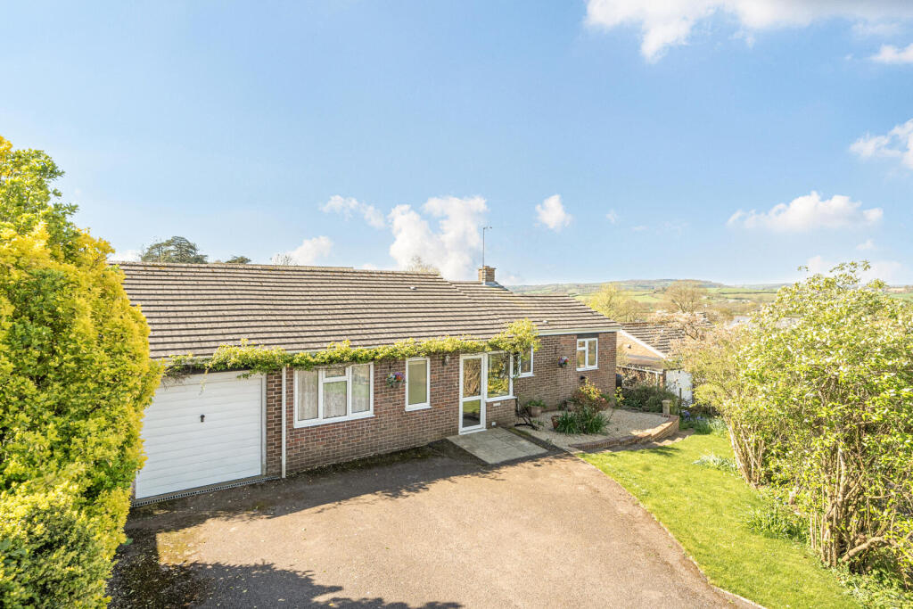 Main image of property: Doatshayne Close, Musbury, Axminster