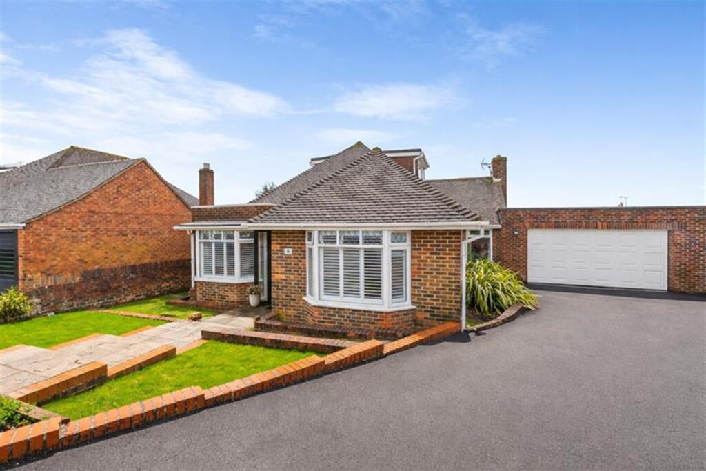 Main image of property: Maple Close, High Salvington, Worthing, West Sussex, BN13