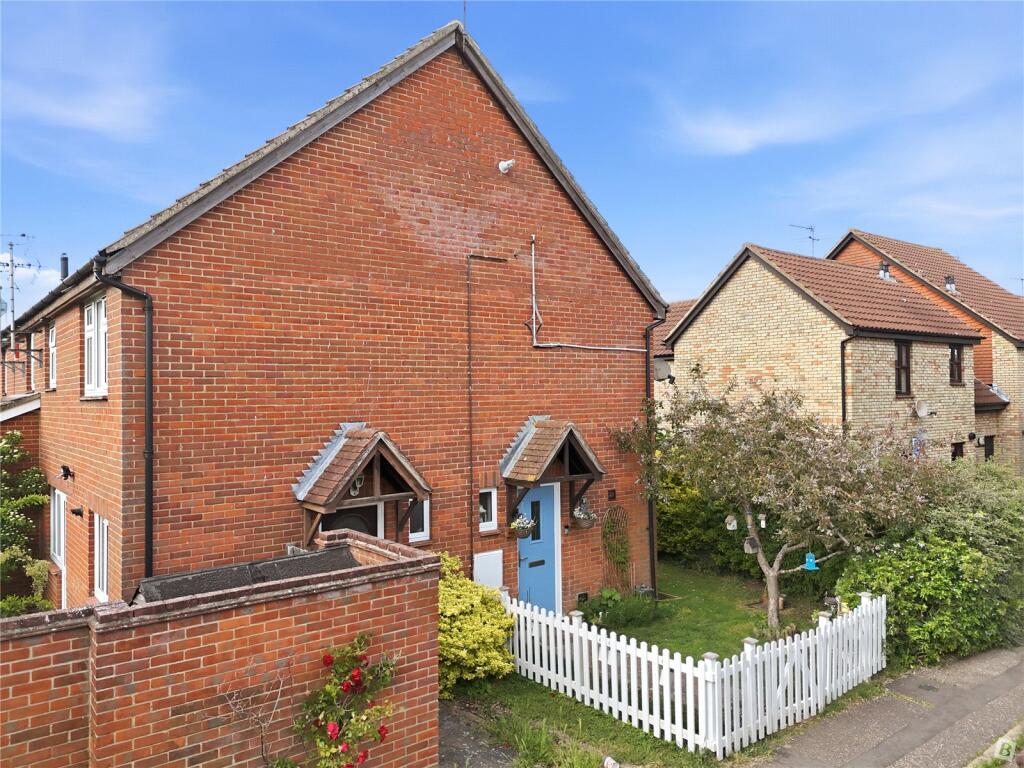 Main image of property: Spencer Court, South Woodham Ferrers, Chelmsford, Essex, CM3