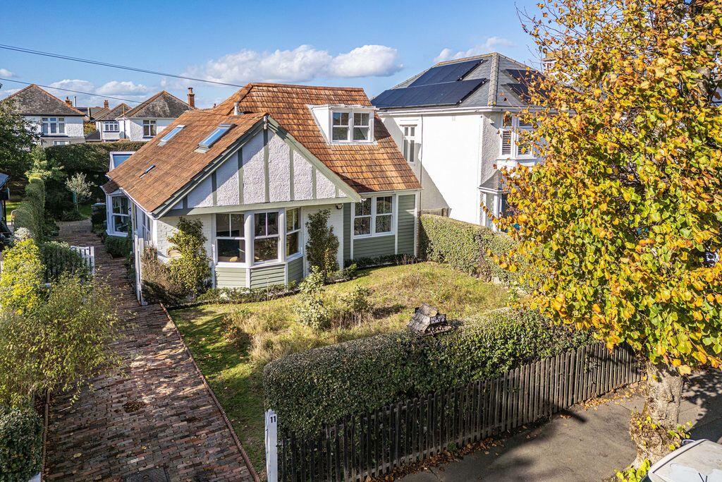 Broadlands Avenue, Hengistbury Head