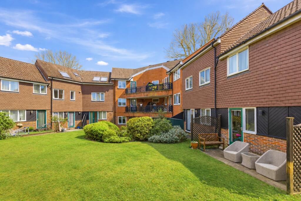 St. Raphaels Court, Avenue Road, St. Albans, Hertfordshire, AL1 – další