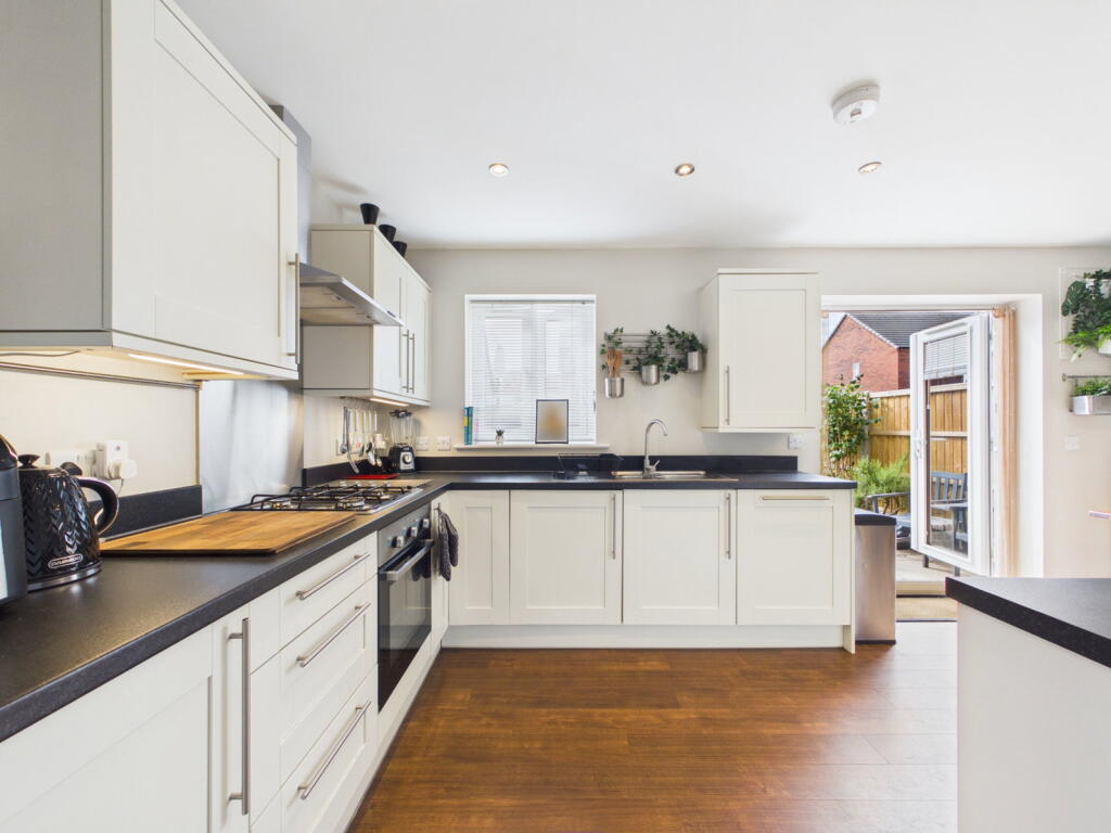 House in Telford - View 2