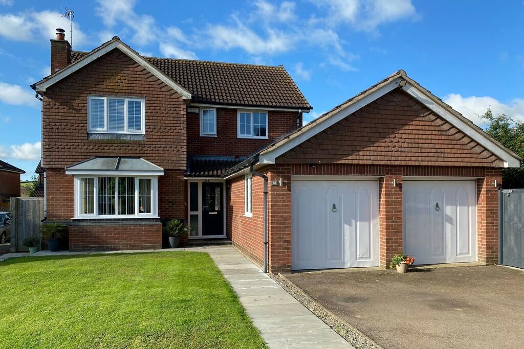 4-bed detached on Swallows Drive, Stathern, £400,000