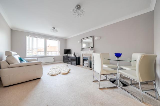 Apartment in South Oxfordshire, Henley-on-Thames - View 6