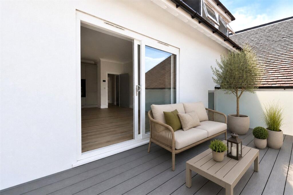 Apartment in Sutton - More