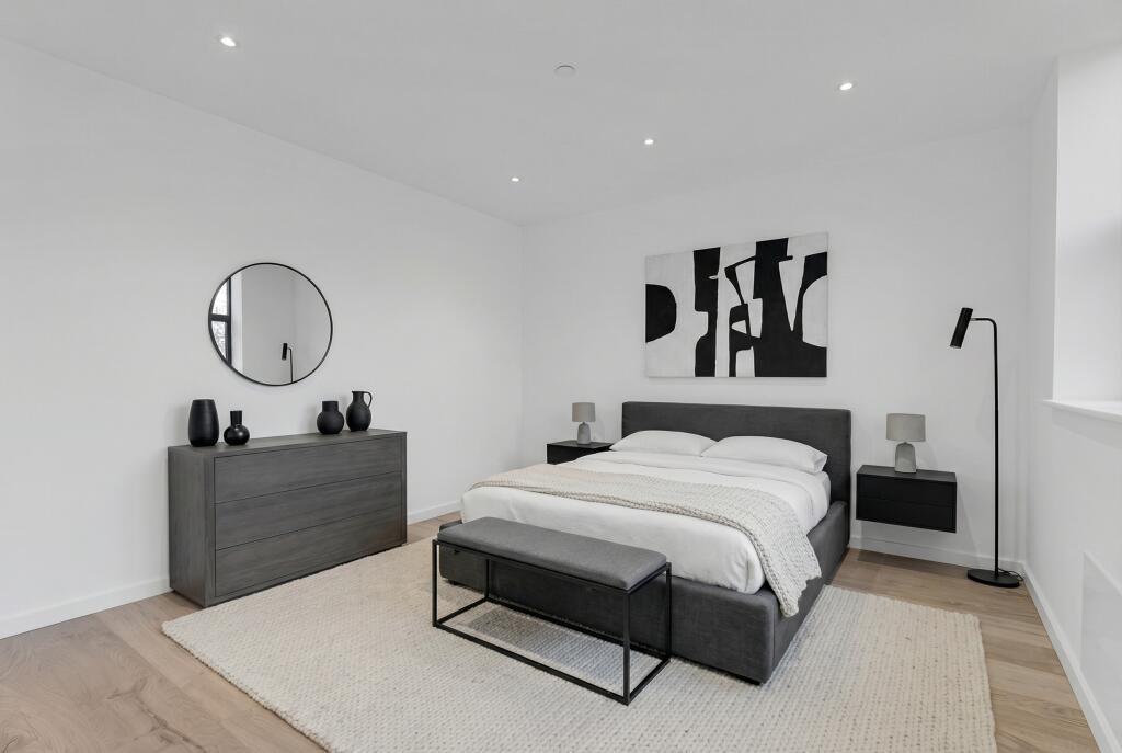Main image of property: **LIMITED OFFER: £600.00 RENT CONTRIBUTION - Sunrise Parkway, Milton Keynes