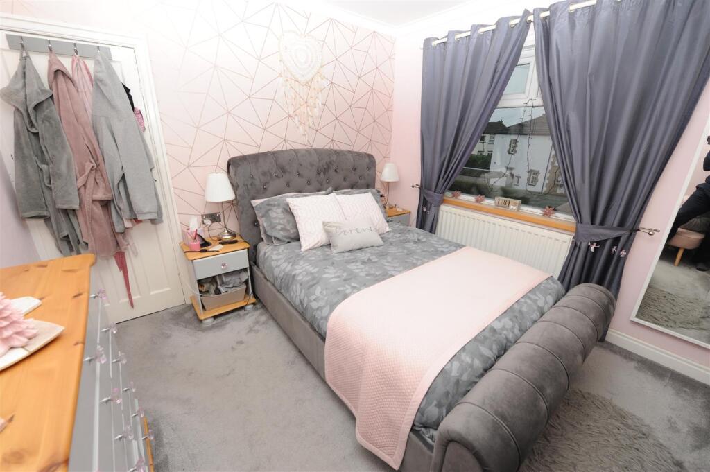 Additional image 7 of Leafield Terrace, Eccleshill, Bradford