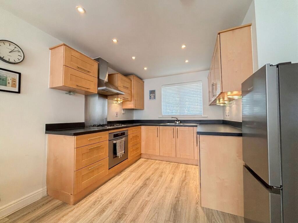 Apartment in Warwick, Kenilworth - View 4