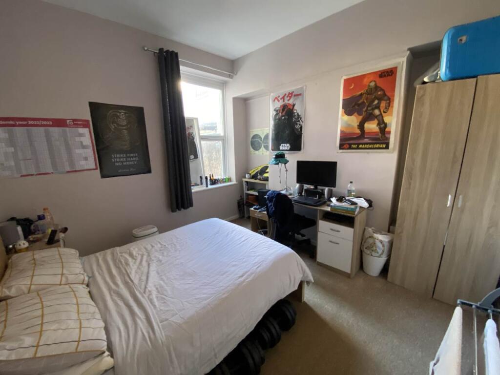 House in Cardiff - View 2