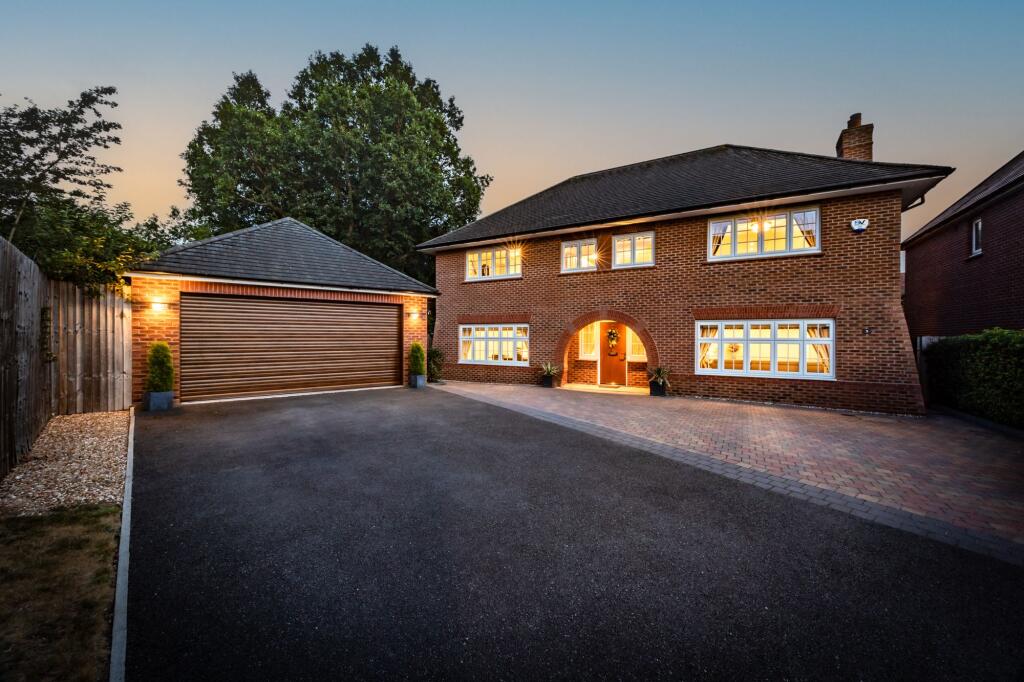 Main image of property: 9 Stirling Close, Hartford, Cheshire CW8 1RU