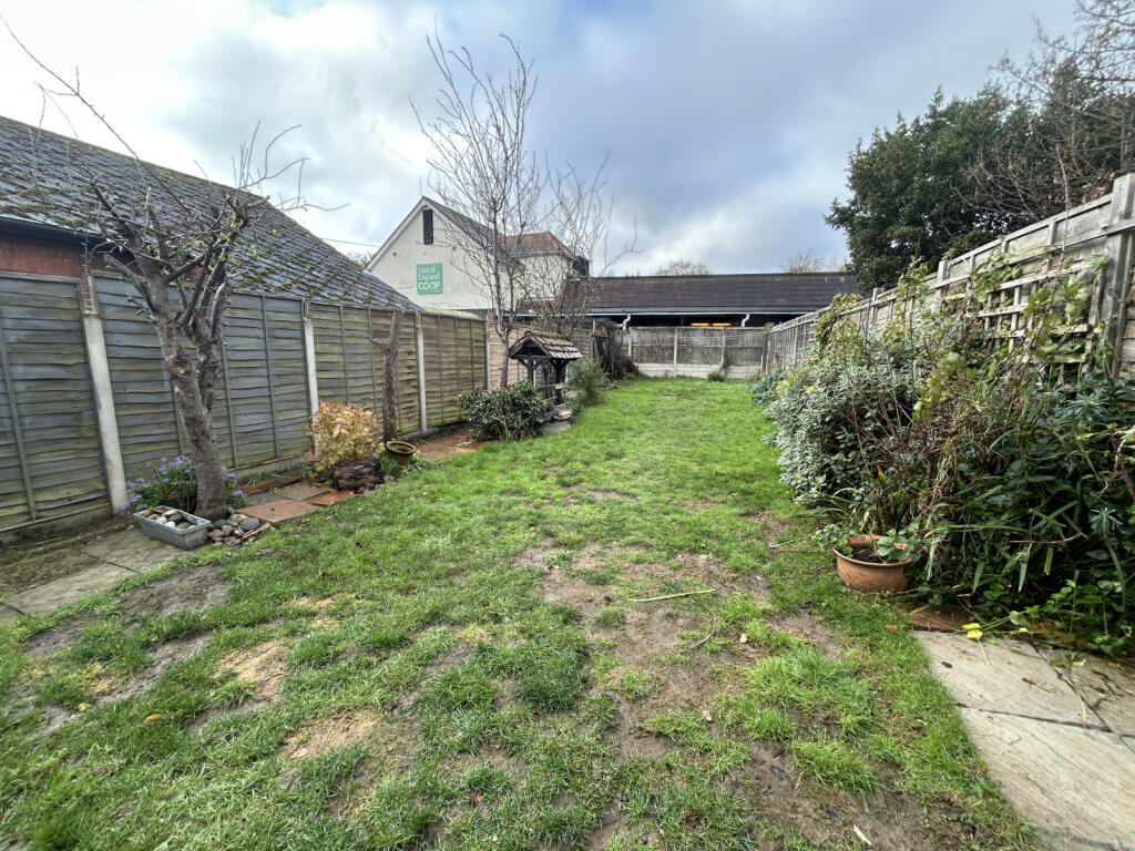 Kingsland Road, West Mersea, CO5 photo 2