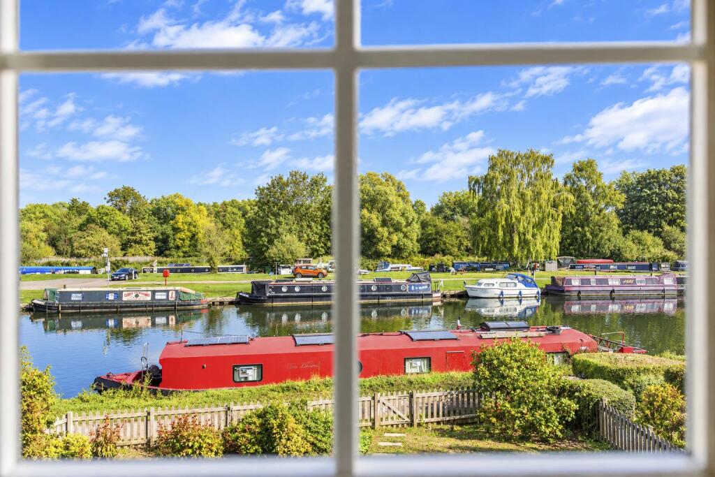 House in Stevenage - View 4