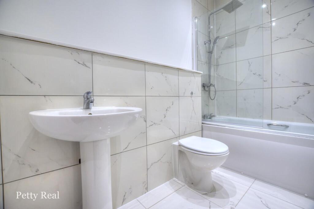 Additional image 12 of Canalside Loft, Burnley