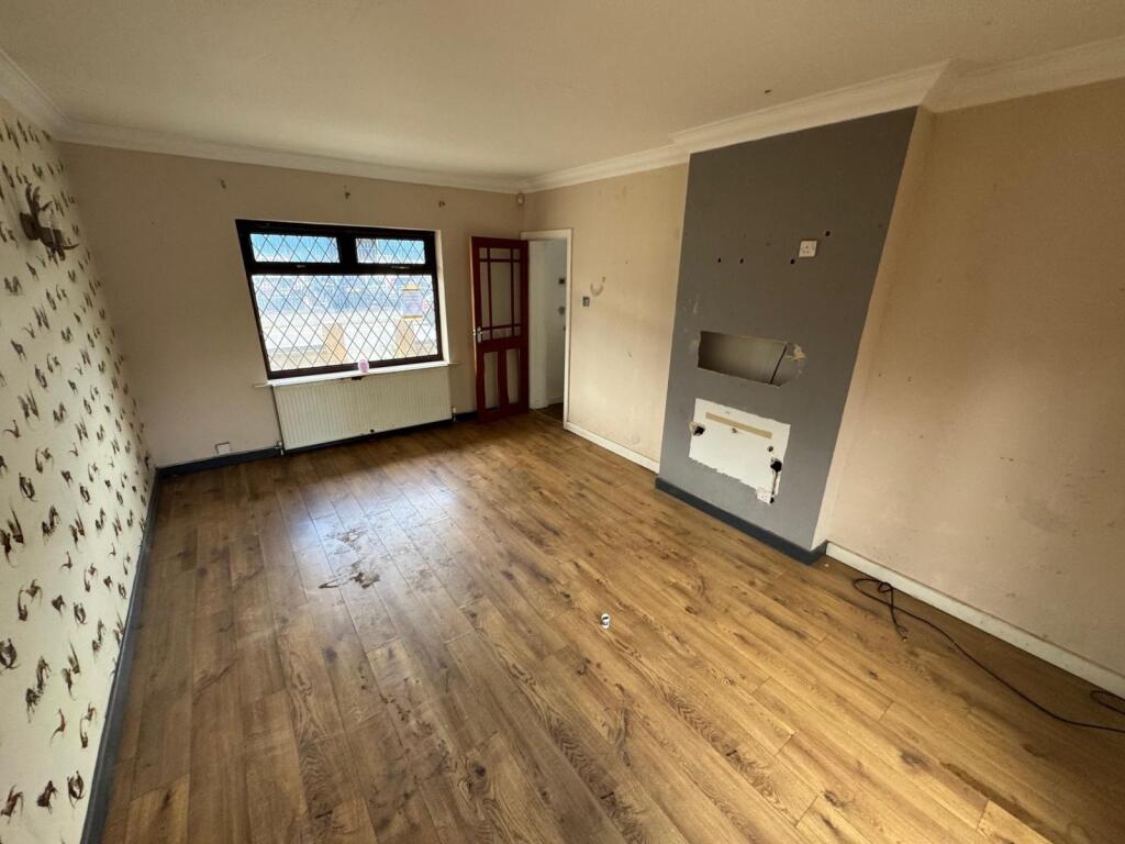 224, Woodhouse Lane, Wigan, WN6 photo 2