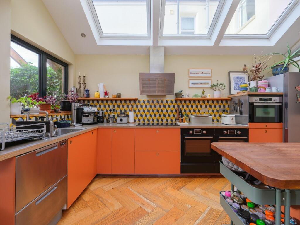 House in Bristol, Upper Knowle, Totterdown - View 4