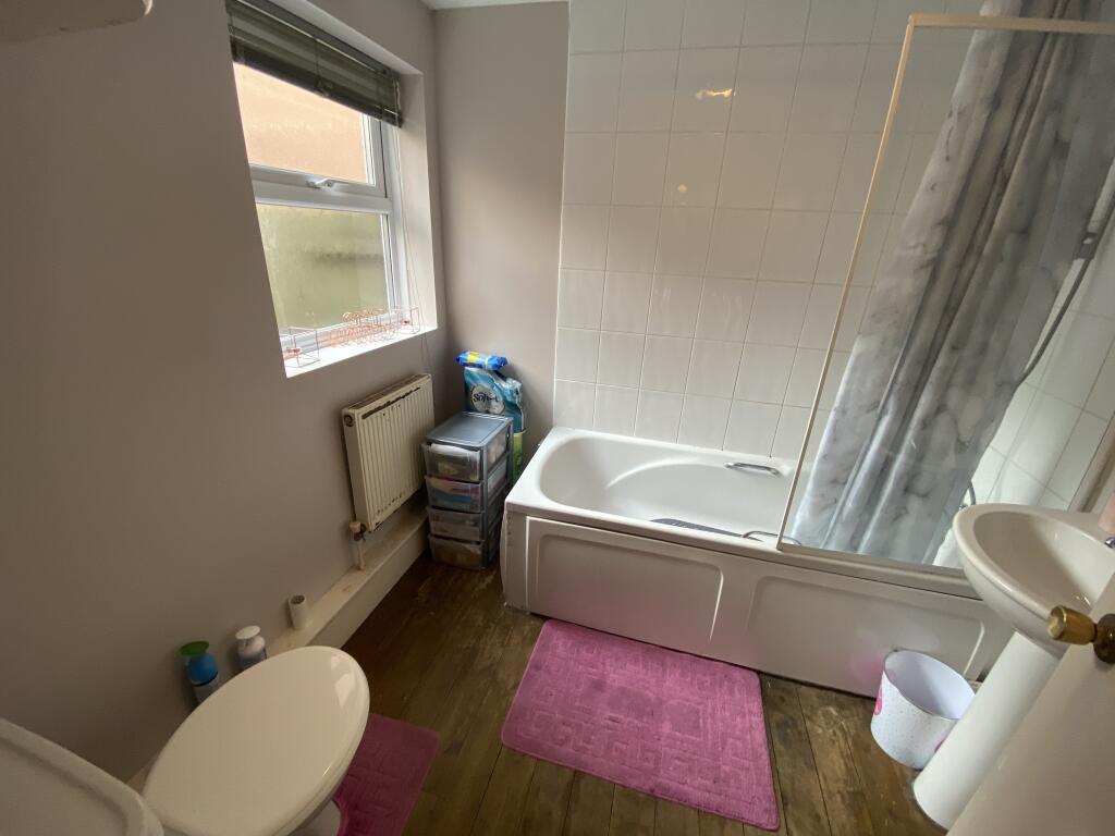 Additional image 10 of Daisy Road - 4 bed exc bills, Edgbaston, West Midlands, B16