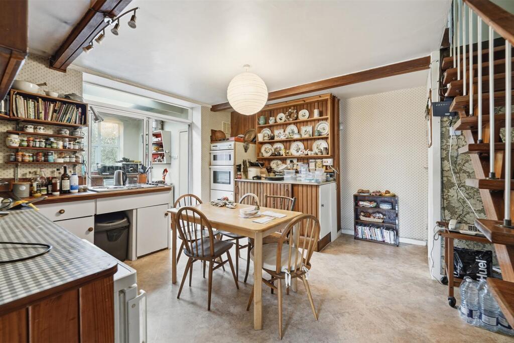 Oak Lane, Kerridge, SK10 5AL photo 3