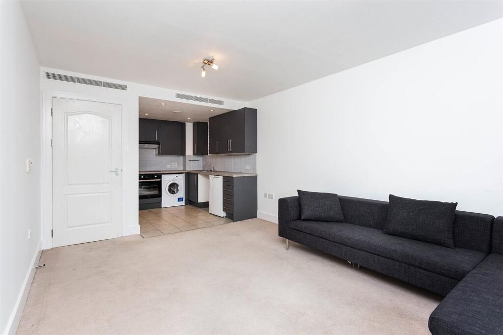 Main image of property: Warwick Building, 366 Queenstown Road, London, SW11