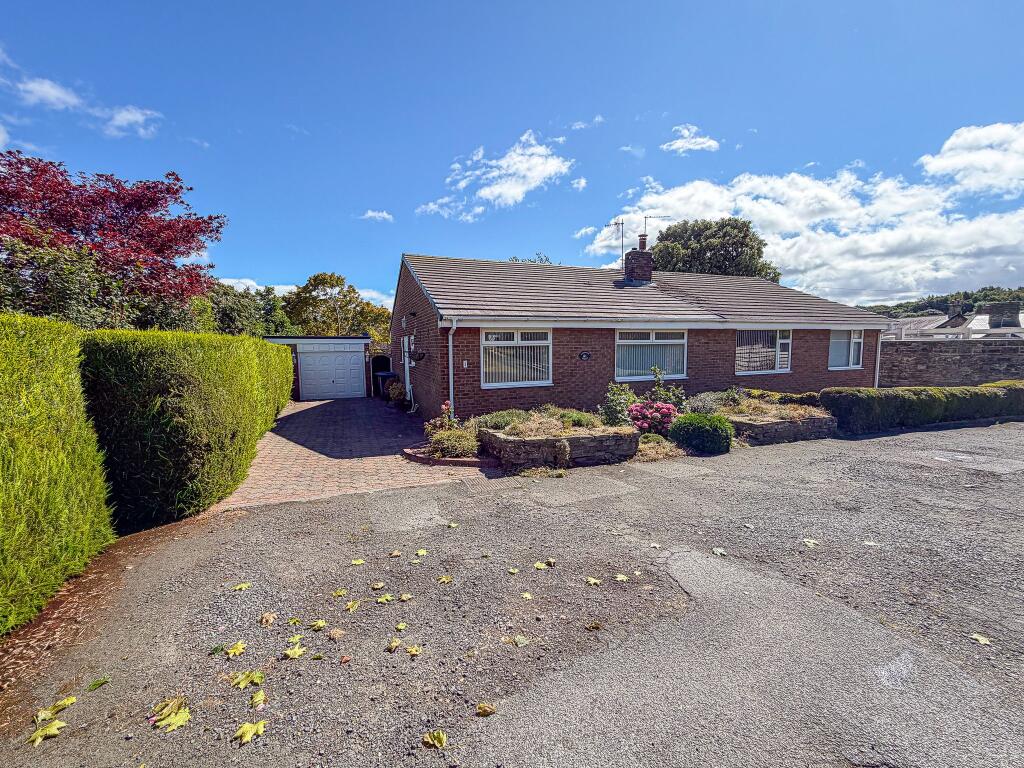 2-bed house on Sandy Path Lane, Burnopfield, Newcastle upon Tyne, £220,000