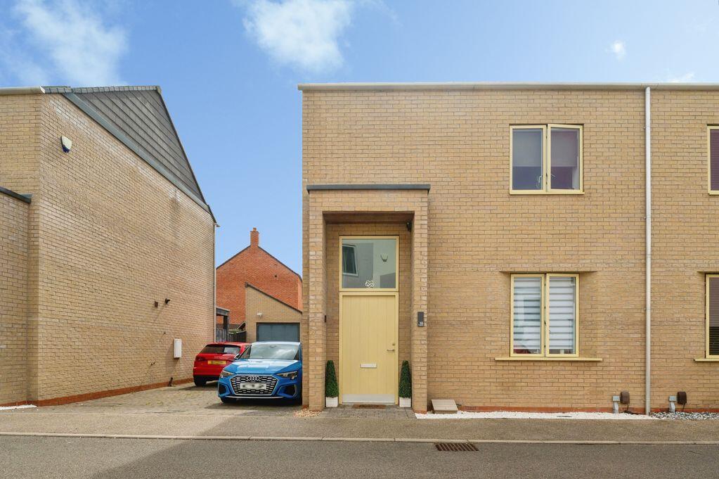 Main image of property: THE ROWANS, HUMBERSTON