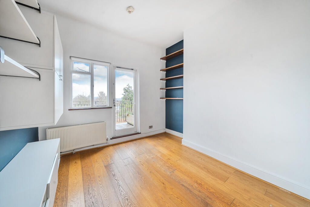 Apartment in London, Archway - View 2