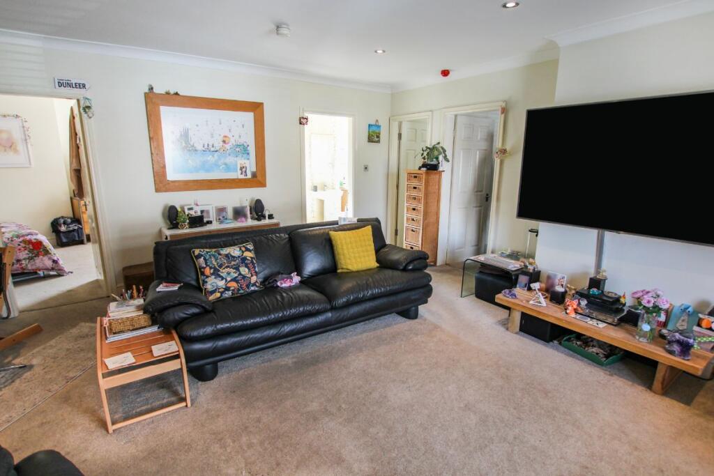 136a St. Albans Road, St. Annes, FY8 1UZ photo 5
