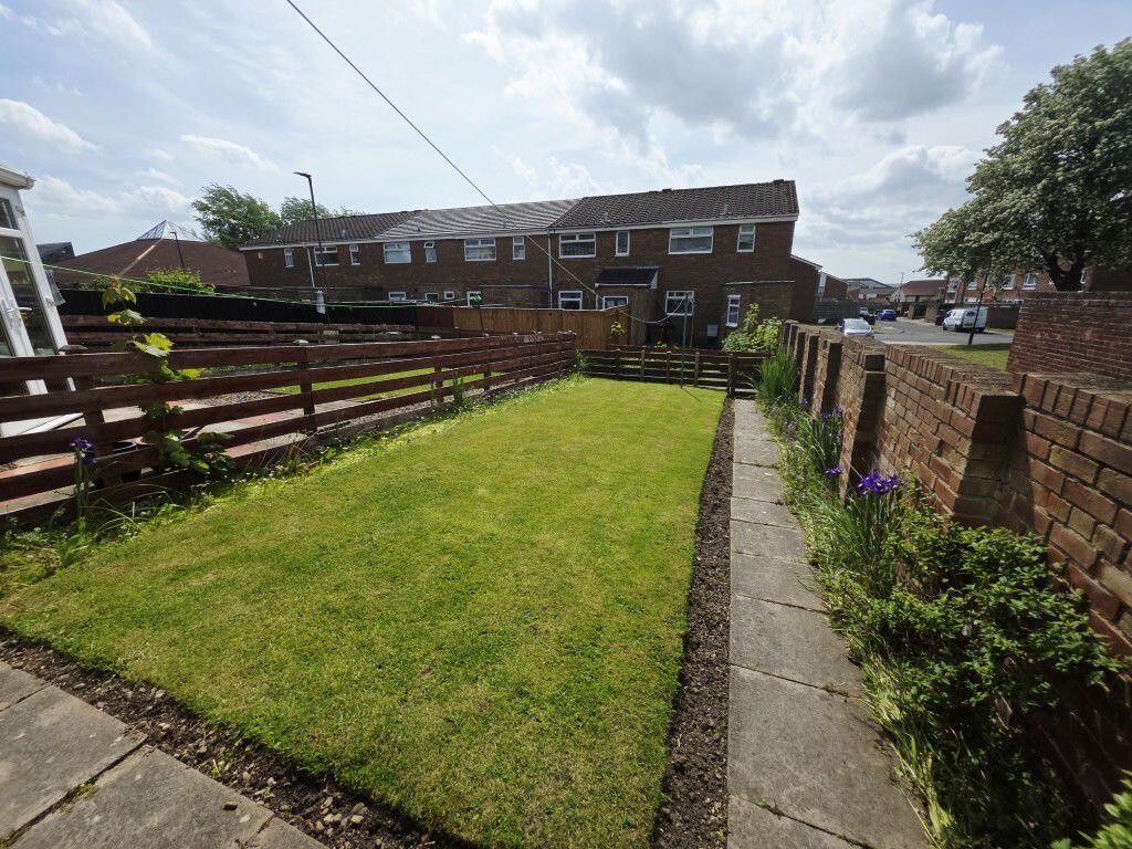 Buxton Close, Wallsend photo 4