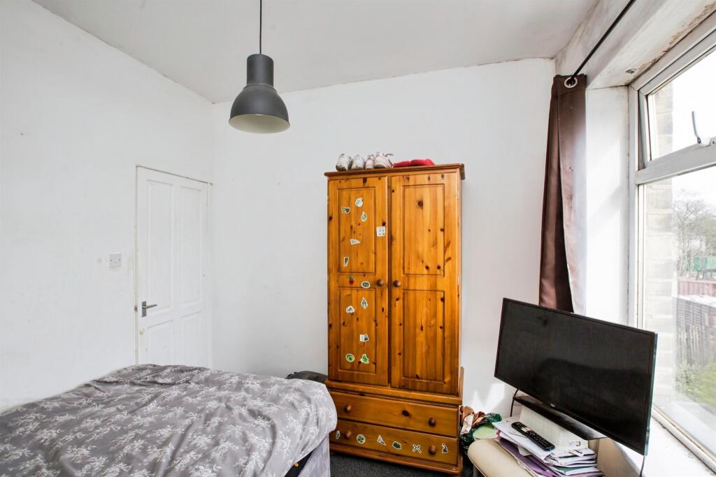 House in Calderdale, West Yorkshire - More