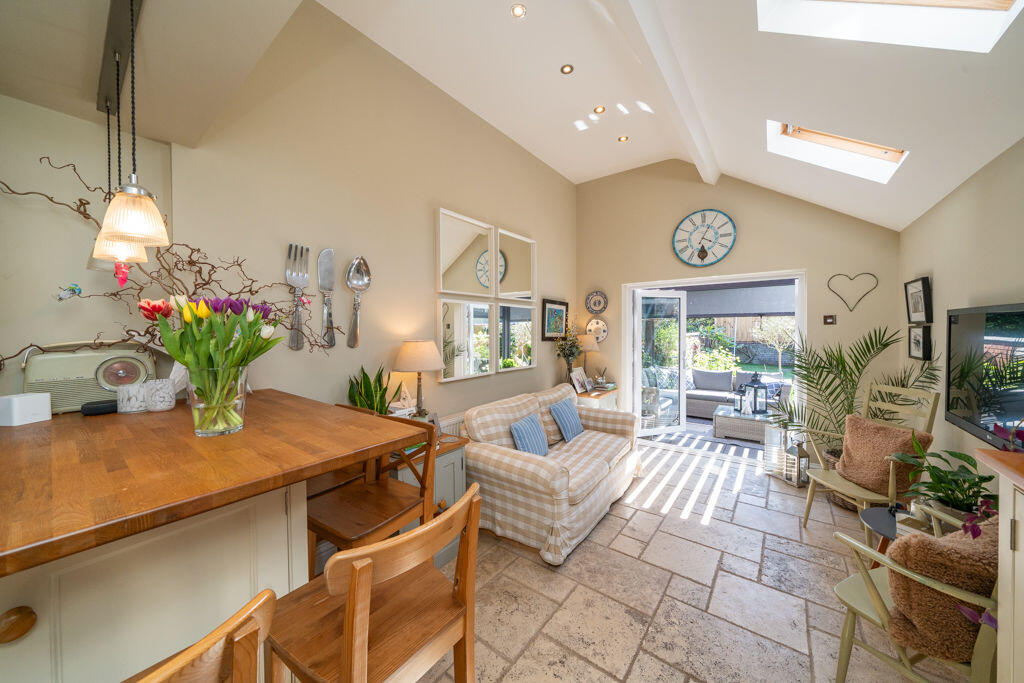 House in Dudley, West Midlands - View 3