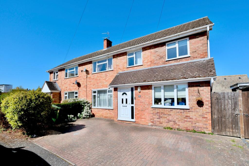 Main image of property: York Close, Godmanchester, Huntingdon, PE29